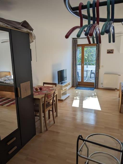Apartment In ลุดวิกสบูร์ก ภายนอก รูปภาพ